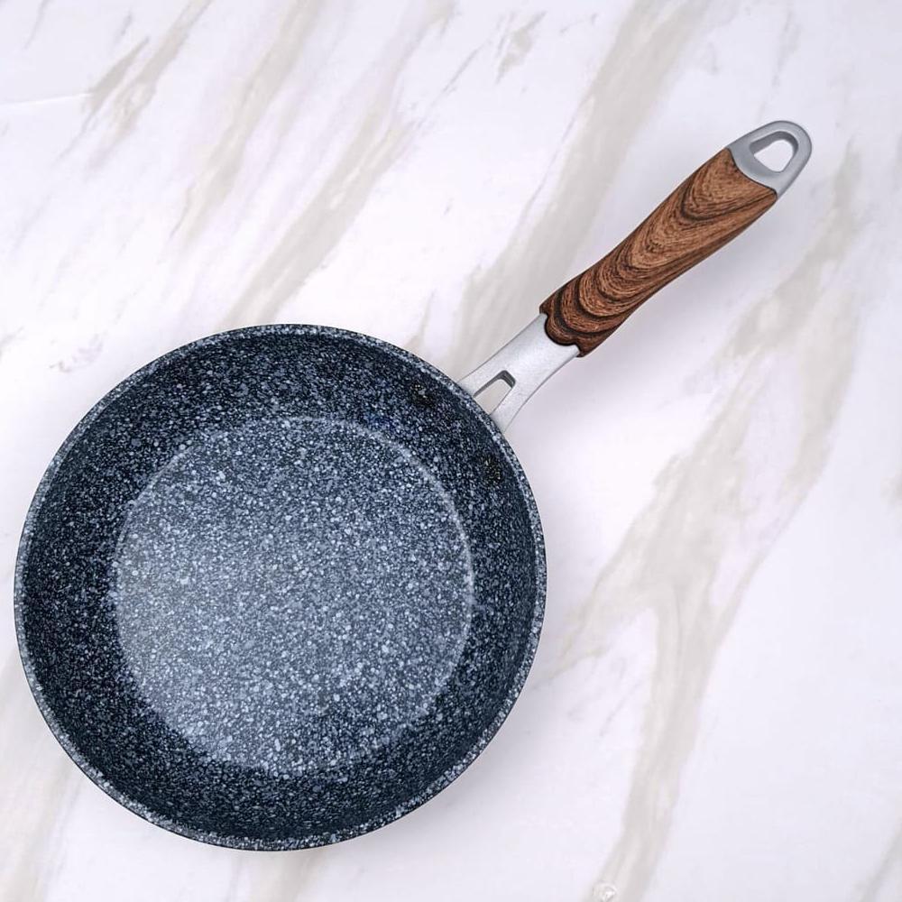 FRY PAN / ECO-SAFE PLUS NONSTICK CERAMIC FRYPAN SHUMA