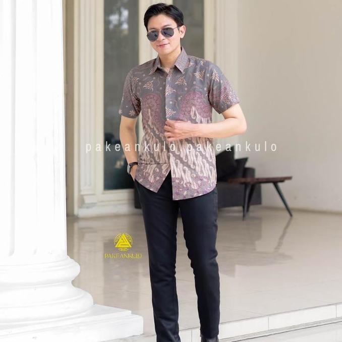 LIFESTYLE Pakeankulo Batik Pria Premium Slimfit Motif Aswangga Lengan Pendek LIFESTYLE