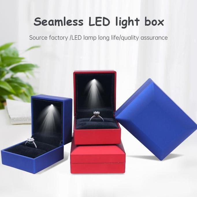 Kotak Cincin Lampu LED Kotak Penyimpanan Cincin Indah Kotak Kemasan Cincin Mode