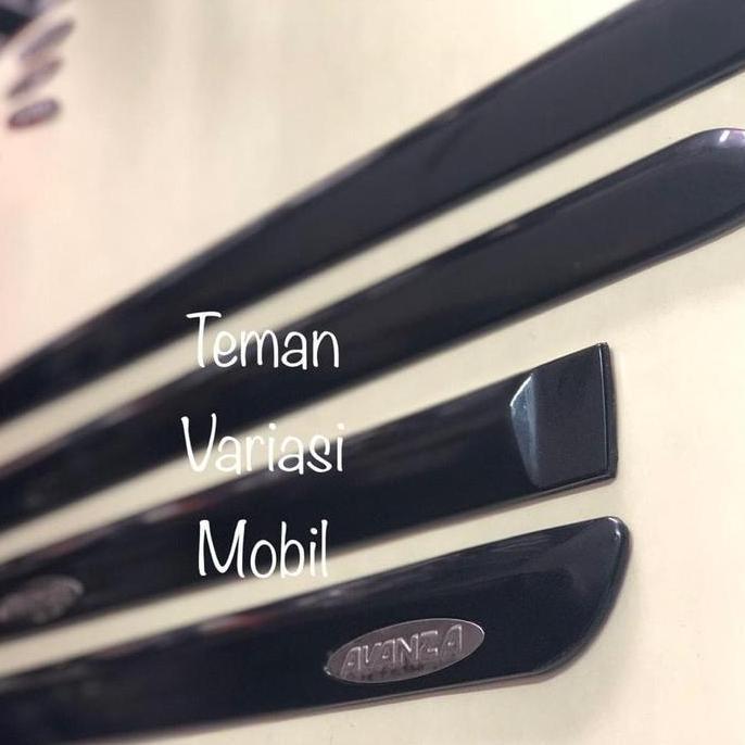 List Body Lis Body Samping Mobil Logo Avanza Lama 2003 2011 Baru
