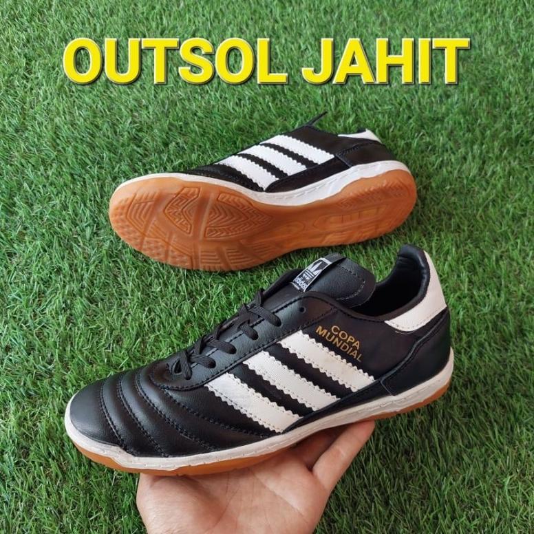 BIG PROMO Sepatu Futsal Adds Kulit Asli / Sepatu Futsal Sol Jahit