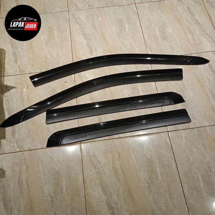 Talang Air Daihatsu Sigra R 2023 2024 2025 Original Bekas