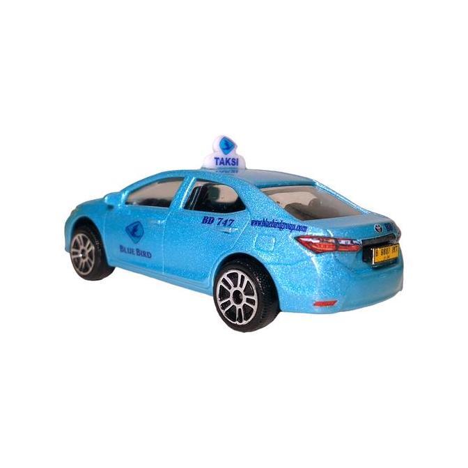 MINIATUR DIECAST SKALA 1/64 MAJORETTE TOYOTA COROLLA ALTIS CUSTOM MOBIL TAKSI BLUEBIRD