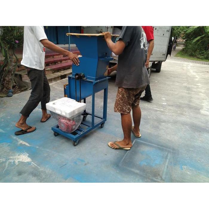 Bisa Cod - Mesin Penggilingan Kotoran Kambing Ayam Sapi Kohe Untuk Kompos
