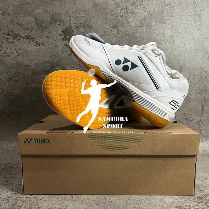 Promo Sepatu Badminton Yonex Shb 65 Z4 Wide Power Cushion / Shb65Z4Wex / Shb 65 Z 4 Wex