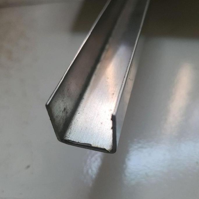 Lis U Stainless 20 x 20 x 20 mm Panjang Custom