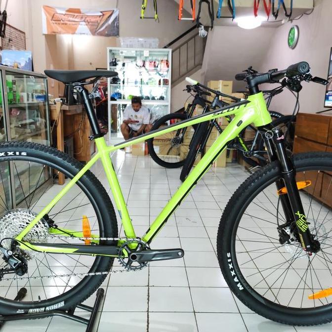 Scott Scale 980 MTB 29 Shimano Deore M6100 Suntour XC32 Syncros