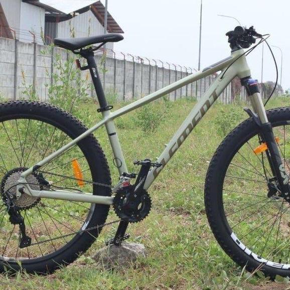 ELEMENT CYBER Z10 MTB 27.5 SHIMANO DEORE 2X10 SPEED