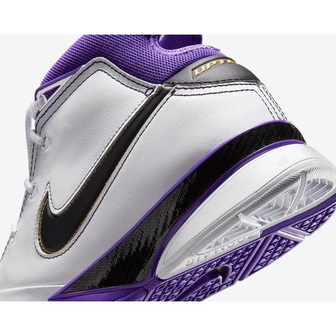 Sepatu Basket Pria Nike Kobe 1 Protro 81 Points Im0542-100