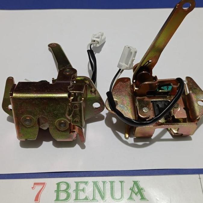 TERBARU - DOOR LOCK PINTU BAGASI MOBIL AVANZA XENIA LAMA/VTTI TAHUN 2004-2010