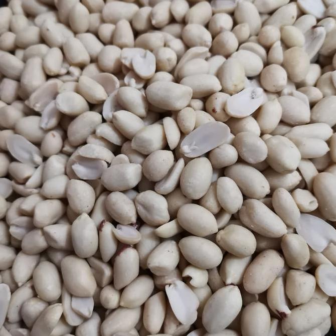 Kacang Tanah Kupas Mentah Vacuum Dus/12Kg
