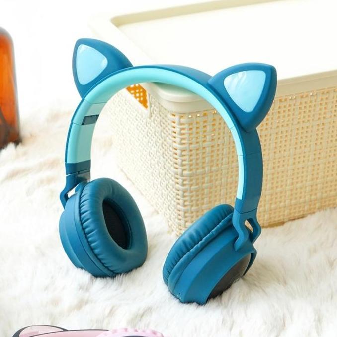 Ready Ataru Headphone Bluetooth Cat Bt028c