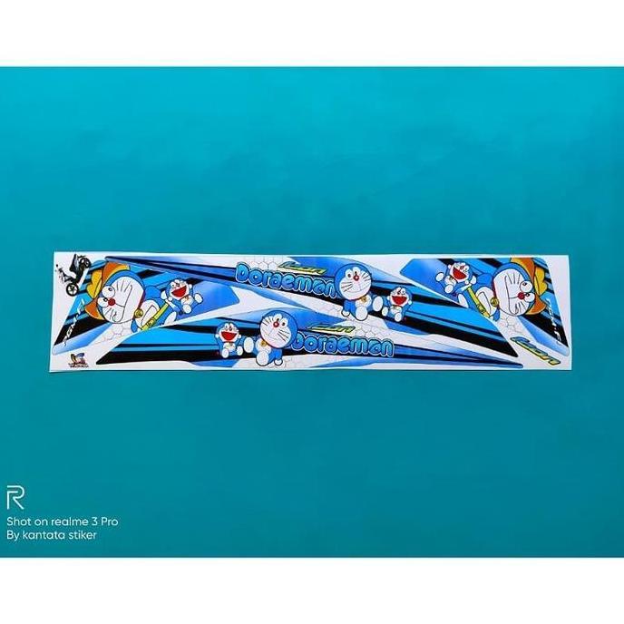 stiker striping motor Beat Doraemon biru