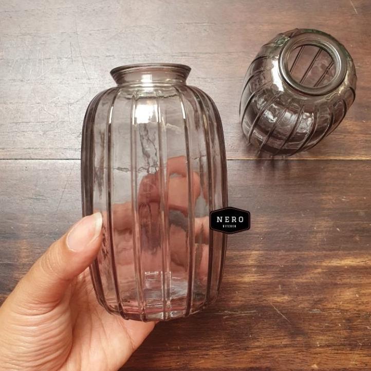 Vas Mini Hitam / Vas Kaca / Vas Aesthetic / Aesthetic Vas / Glass Vas / Vas Bunga / Nordic Vas / Flo