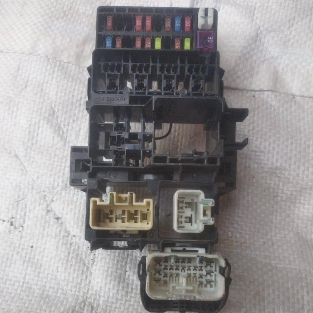 fuse box sekring Avanza Xenia 2005 2011 asli