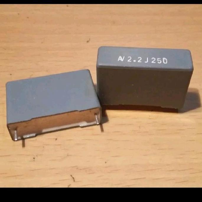 CAPACITOR 2,2UF 2,2 UF / 250V 2.2UF 2.2 UF 250V BBM27