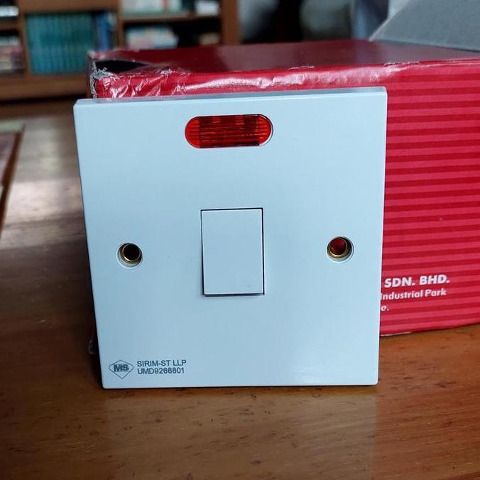 Saklar Water Heater Switch Saklar Pemanas Air 20A Ums Wh220N Pemutus Arus Listrik 20A