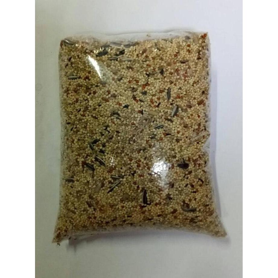 Pakan Lovebird Super Sukses 1 Kg