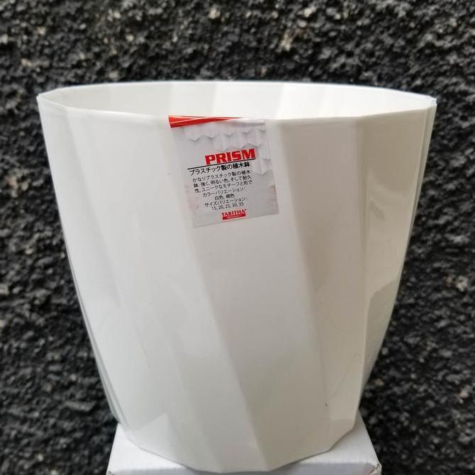 Pot Tabitha Prisma Twister 30&35 Hitam Putih