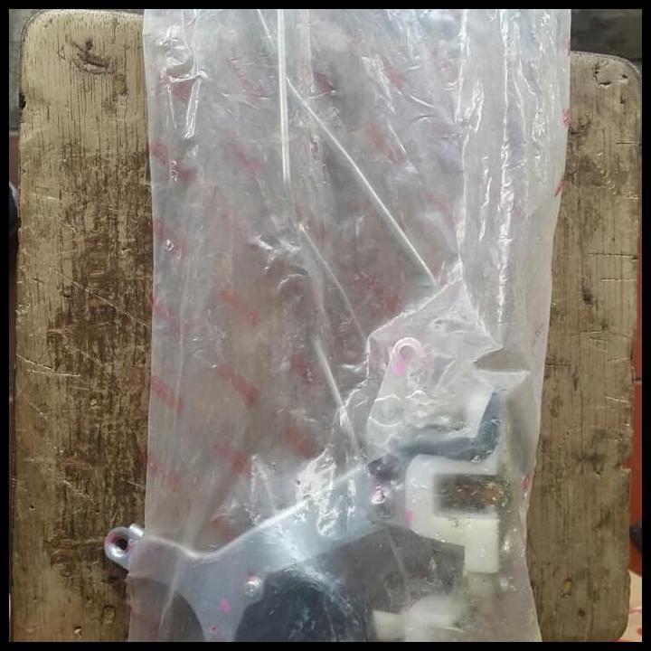 Door Lock Avanza/Xenia Lama Promo
