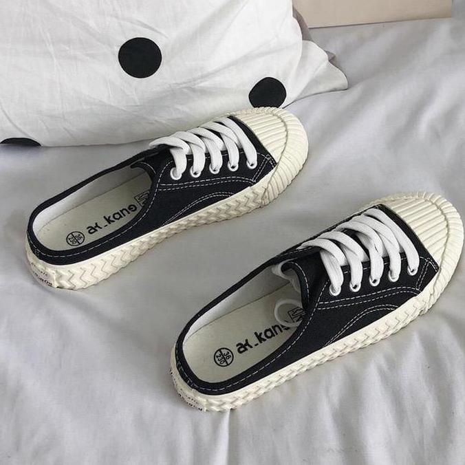 DR252 - Sepatu kanvas wanita sneakers casual shoes kekinian NS8037