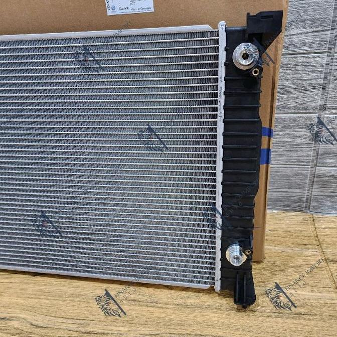 Radiator Audi A4 B6, A4 B7 2002-20 Orinal VAG Pendingin Radiator