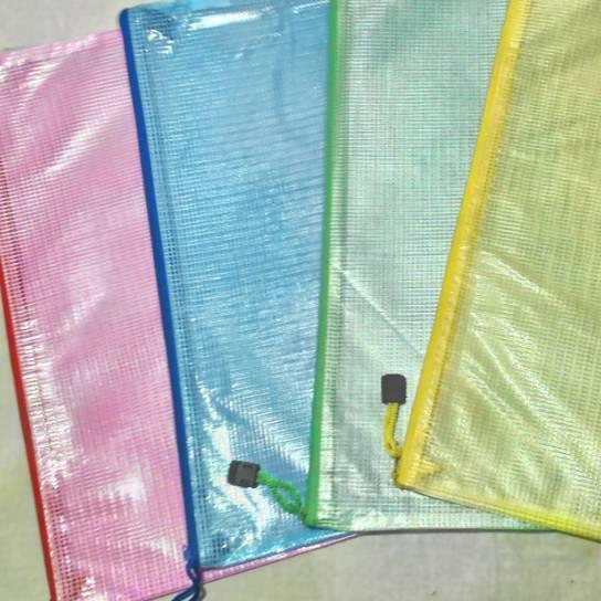 Map Sleting A4 Warna (12Pc)