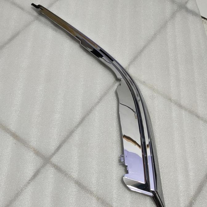 List Head Lamp Fortuner Vrz Original.