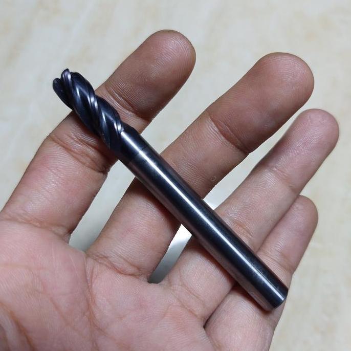 ENDMILL CORNER RADIUS 8 R2 CARBIDE BEKAS SEKEN MULUS..ENDMILL 8R2 PREMIUM