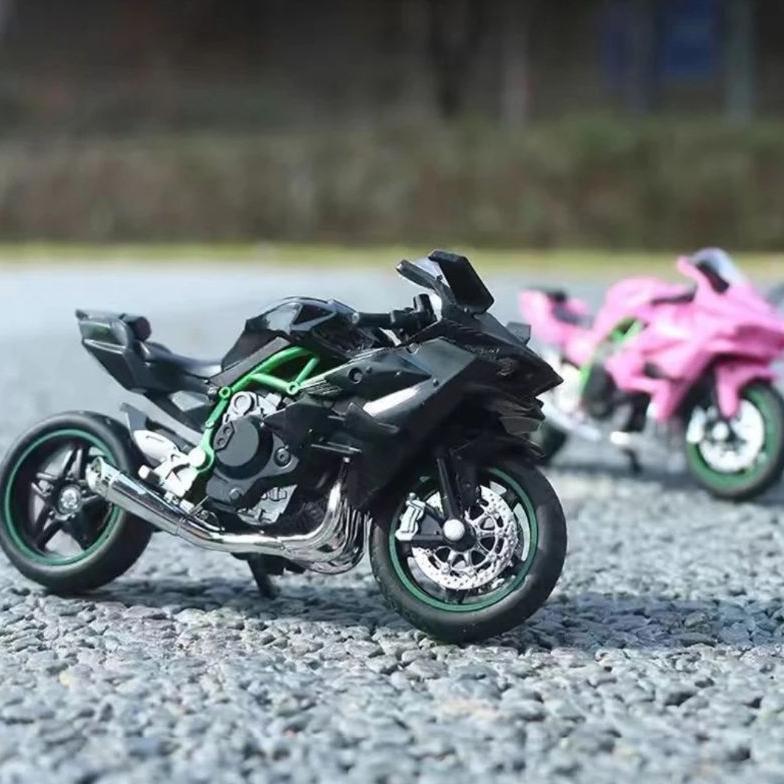 Diecast Motor  Balap Gp Kawasaki / Diecast Motor Balap Sport Ducati / Diecast Motor Gp Yamaha Miniat