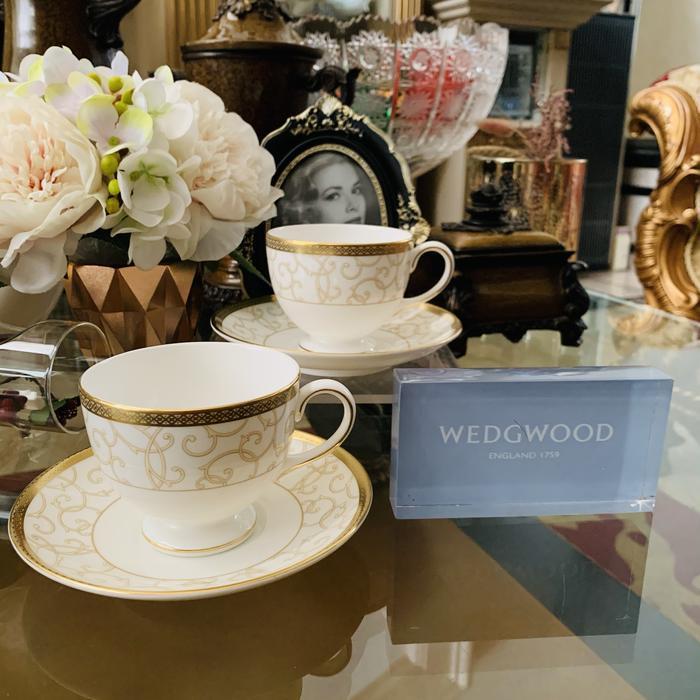 Tea Cup / Saucer / Wedgwood / Celestial Gold / Mewah / Cantik /