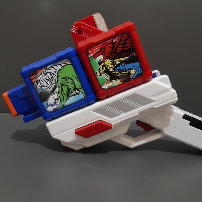 DX ZYUOH BUSTER DOUBUTSU SENTAI ZYUOHGER TTOYS