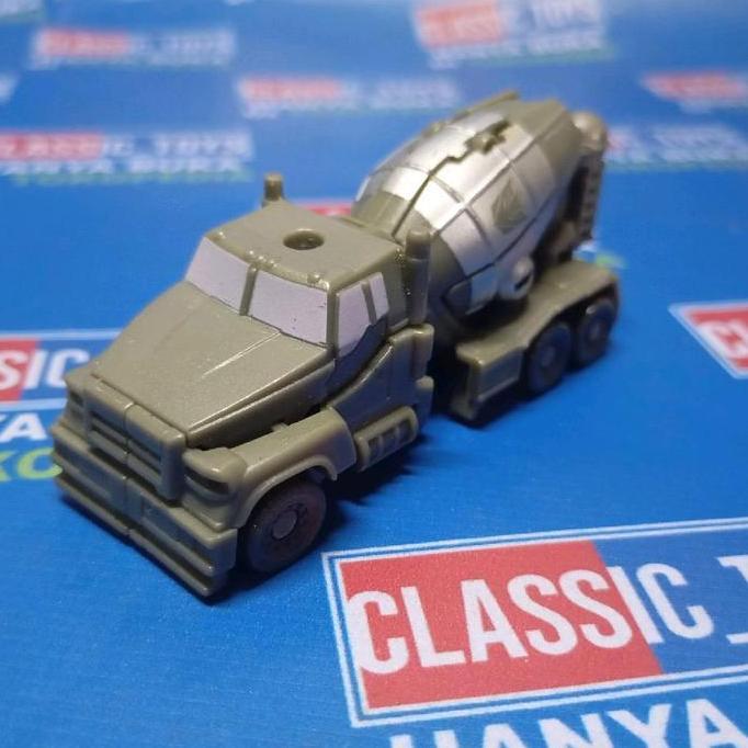 TRANSFORMERS LEGEND CLASS MIXMASTER HASBRO MIXX27