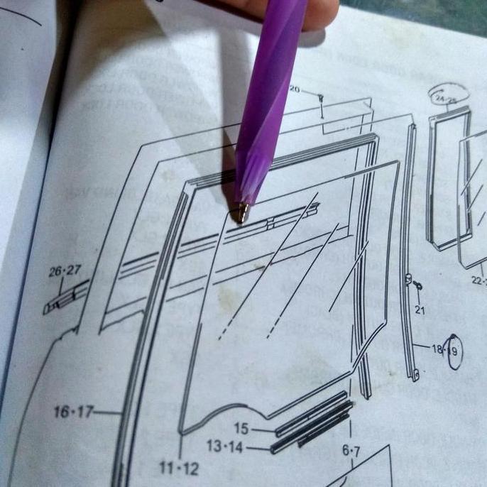 PELIPIT PINTU LUAR BELAKANG APV FORSALE