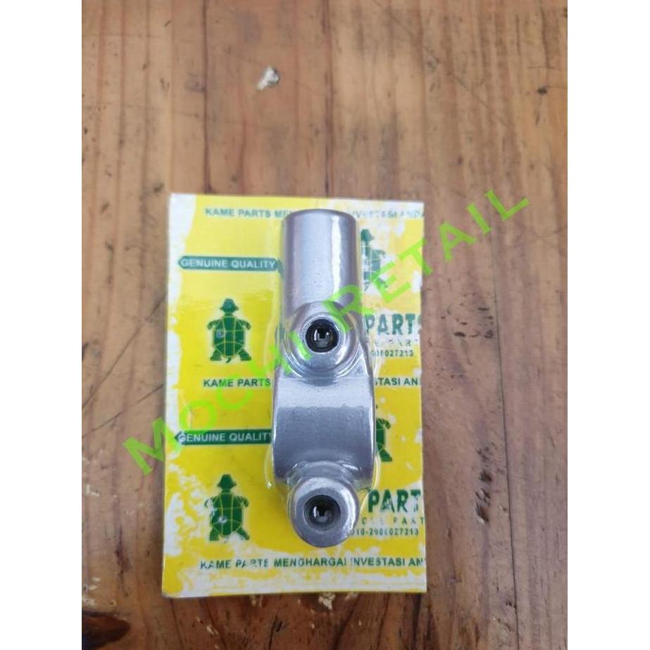 Dudukan Spion Kanan Scoopy