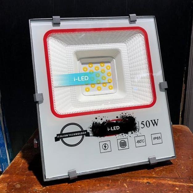 Kap Sorot Fatro LED 50watt IP65 Lampu Tembak Lapangan Parkir Panggung