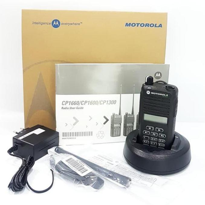 HT handy Talky walkie talkie radio Motorola CP 1660 CP1660 Frekuensi VHF / UHF BARU