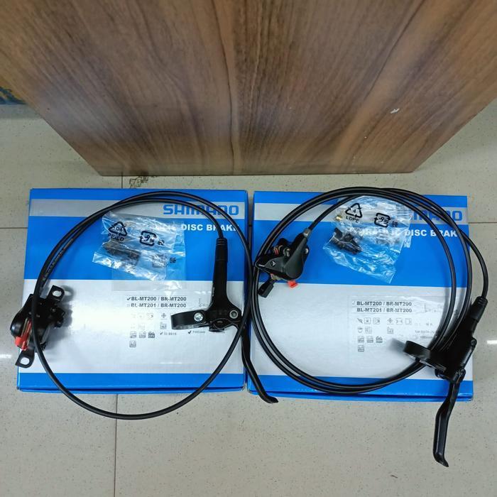 Brakeset shimano mt200 Hydraulic