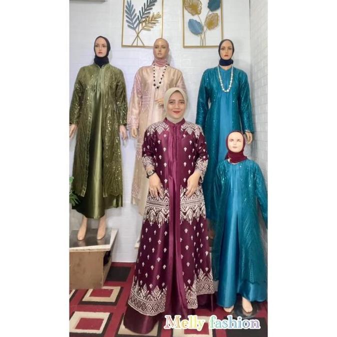 Wxwxw- Gamis Melly Kombinasi Motip Tile Sapto Mix Satin Cristal