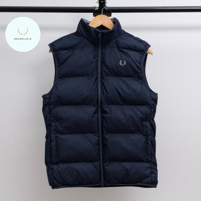 Fred Perry Insulated gilet vest  Laurel Wreath Green Dark Airforce