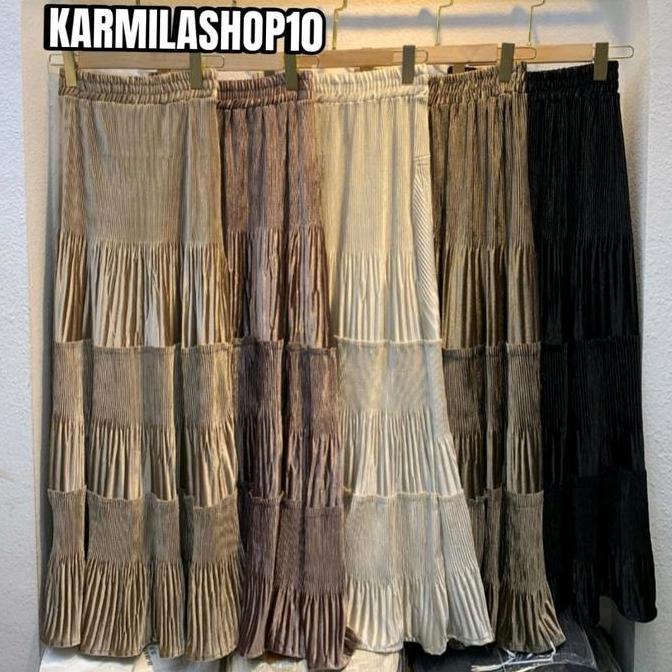 Subordinate- Rok Susun Velvet Beludru Import  Lidi Cabang Premium  / Rok Susun Beludru Import