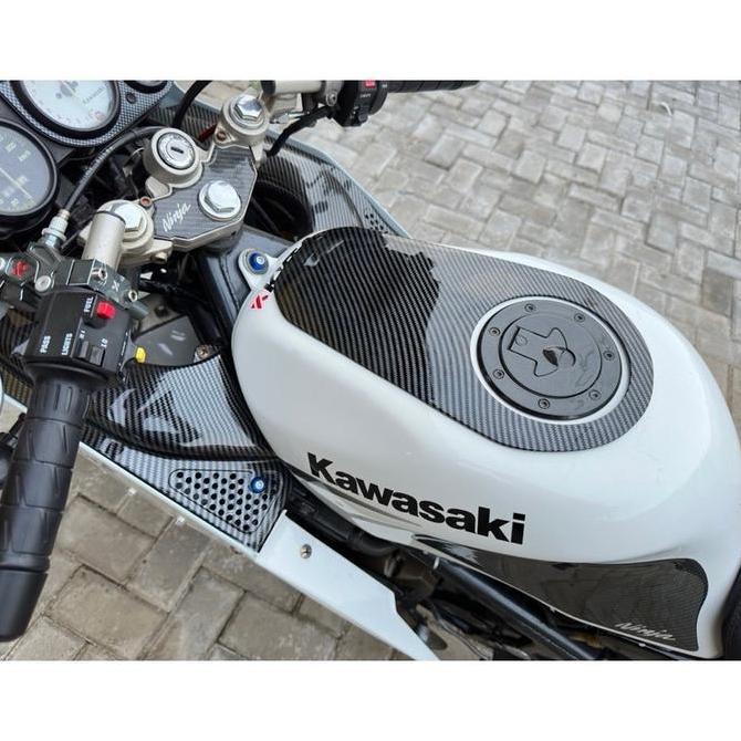 Cover Tangki Ninja Rr Model 1 / Tankpad Ninja Rr Old Ninja Rr Carbon Pelindung Tangki Ninja Rr Old M