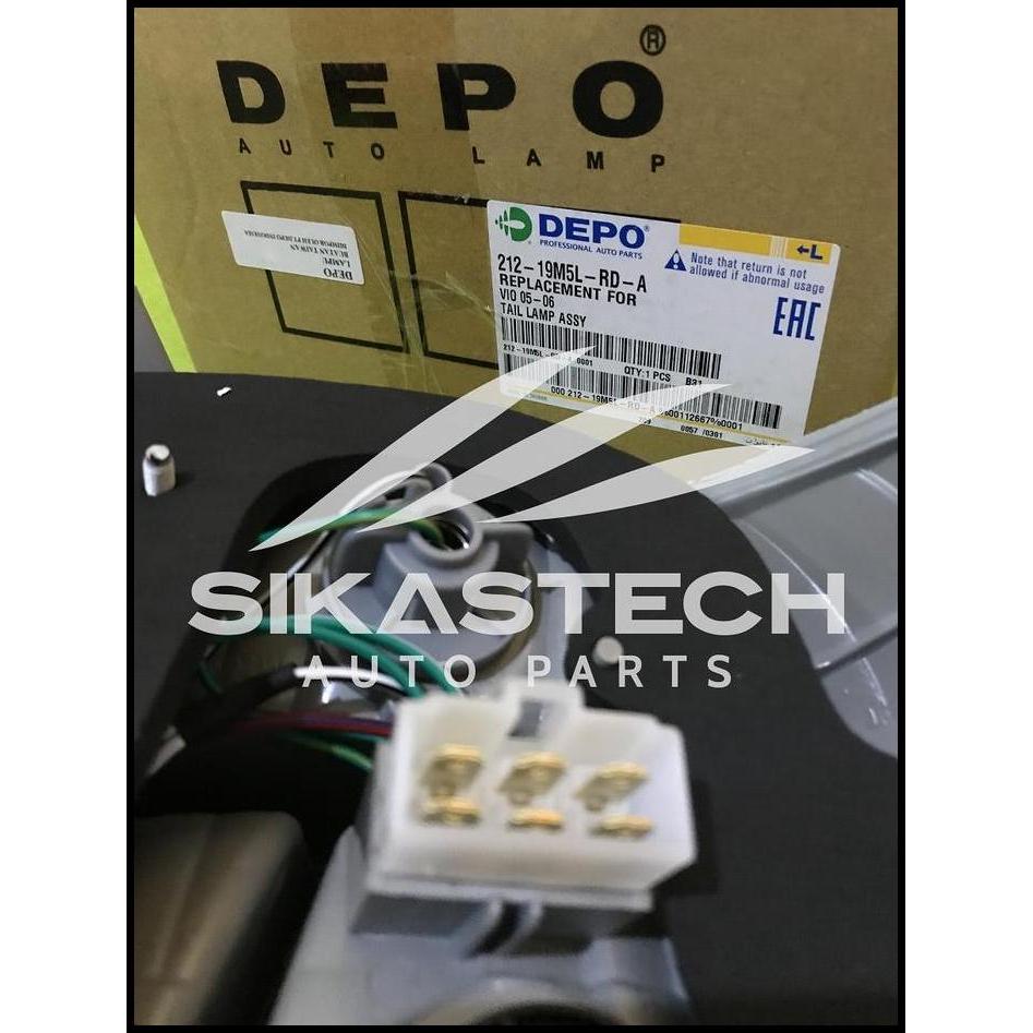 DISKON DEPO 81560-0D160 LEFT REAR COMBINATION STOP LAMP ASSY / STOPLAMP LAMPU BELAKANG KIRI TOYOTA O