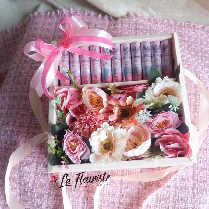 Fiore- Flower Box | Bunga Box | Buket Bunga | Money Box | Buket Box | Hadiah