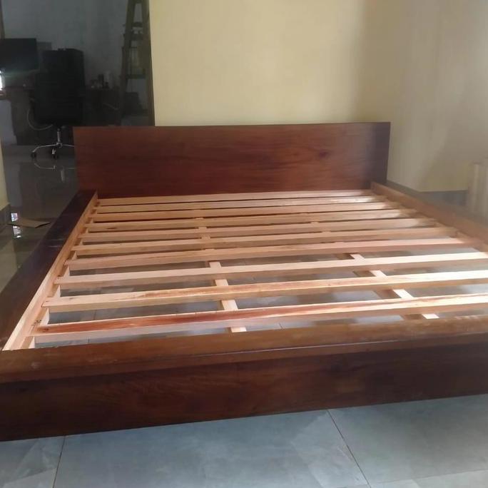 Terlaris Dipan Kayu Mahoni Custom