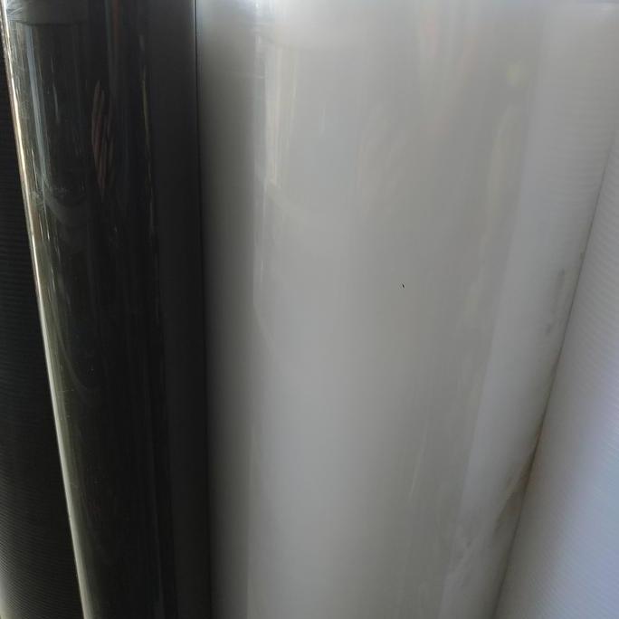 TERBARU PLASTIK FIBER PAGAR / FIBER TUTUP PAGAR HITAM PUTIH LEBAR 1M