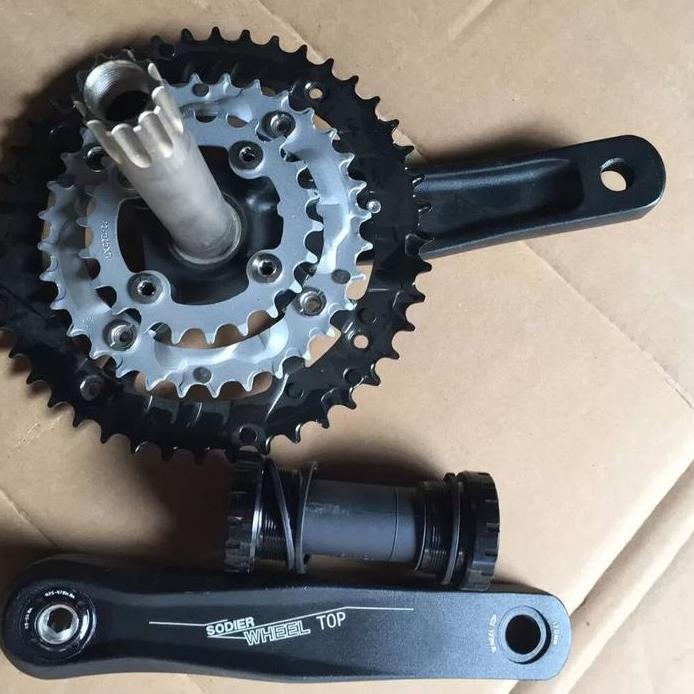 crankset Hollowtech MTB wheel top Taiwan 22 32 44 T arm 170mm 3x9speed
