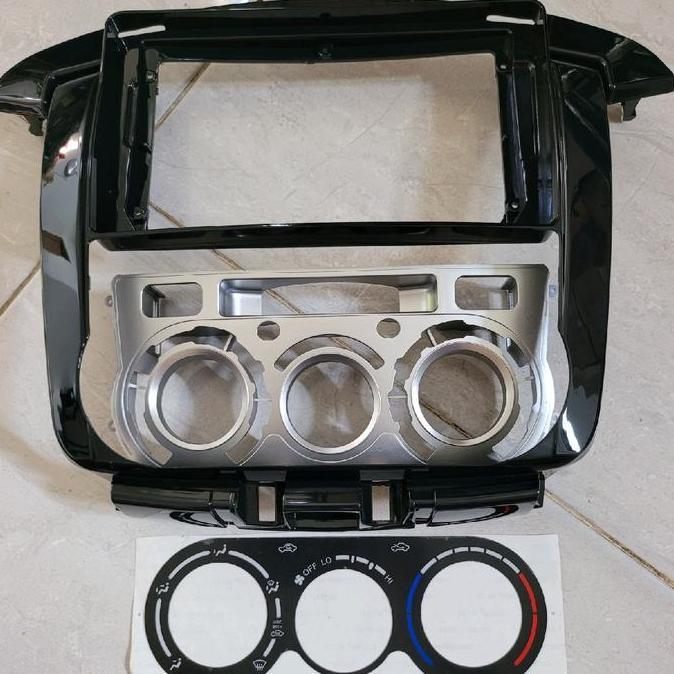 NEZGEFIG Frame Head Unit Android 9" Innova 2012 - 2016 Manual