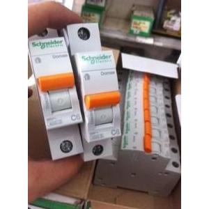 MCB SCHENEIDER SEKRING SIKRING LISTRIK 6 AMPERE PROMO