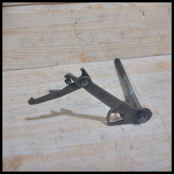 TERLARIS AS PERSENELING HONDA WIN ORIGINAL 